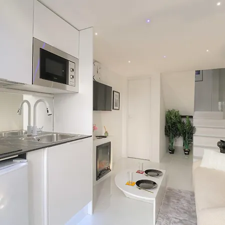 Cosy Et Chaleureux Duplex Brotteaux - Massena アパート リヨン